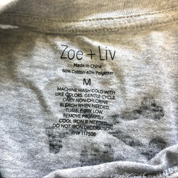 ZOE + LIV Skulls Tshirt Sz M - Picture 6 of 6